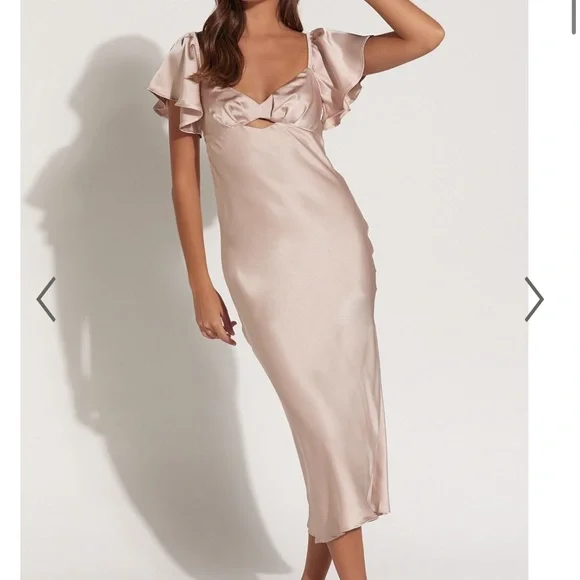 Showpo EMBERLYNN MIDI DRESS FLUTTER SLEEVE CUT OUT SATIN DRESS IN CHAMPAGNE - Picture 2 of 5